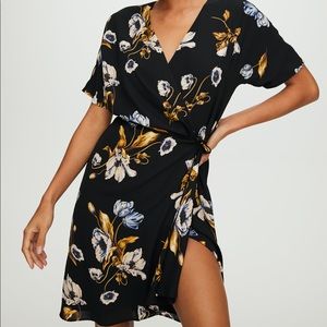 Babaton Wallace Dress | Black/Gold